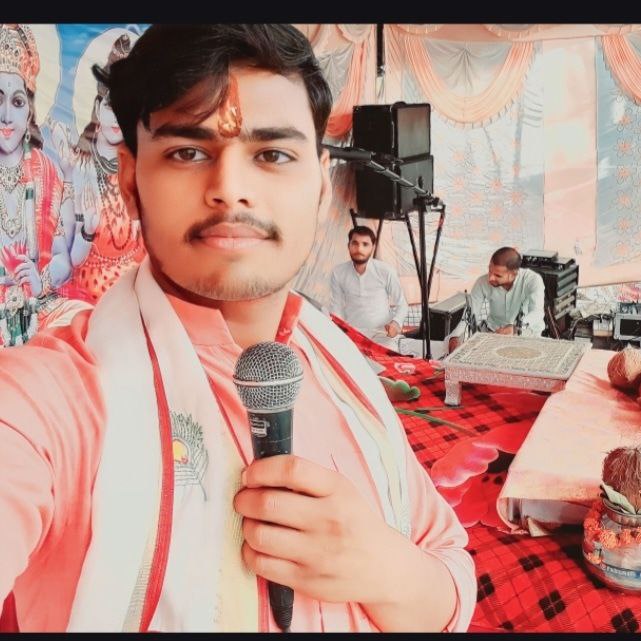 मंच संचालन